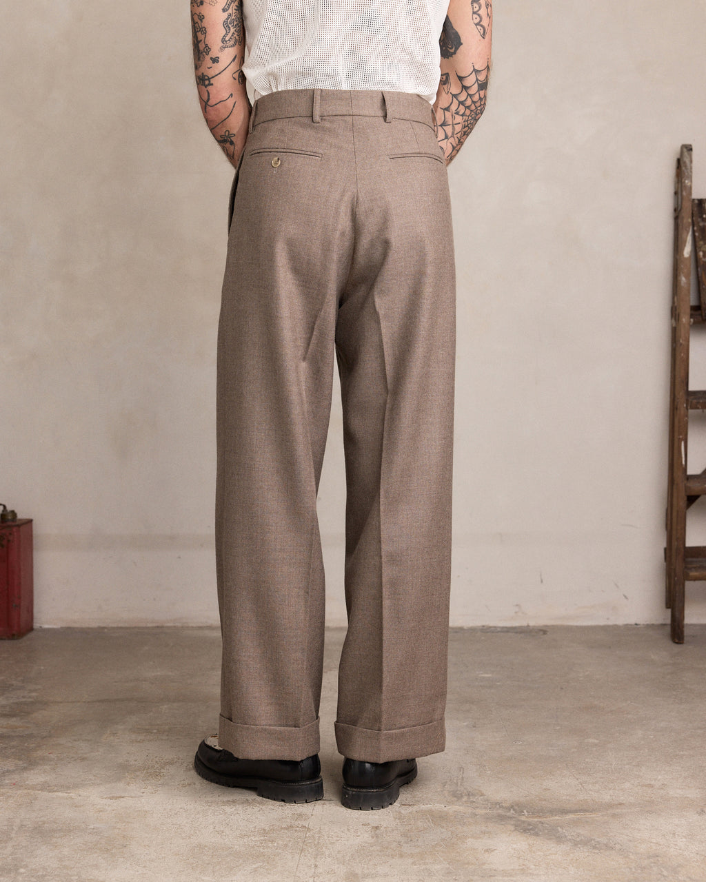 Taupe